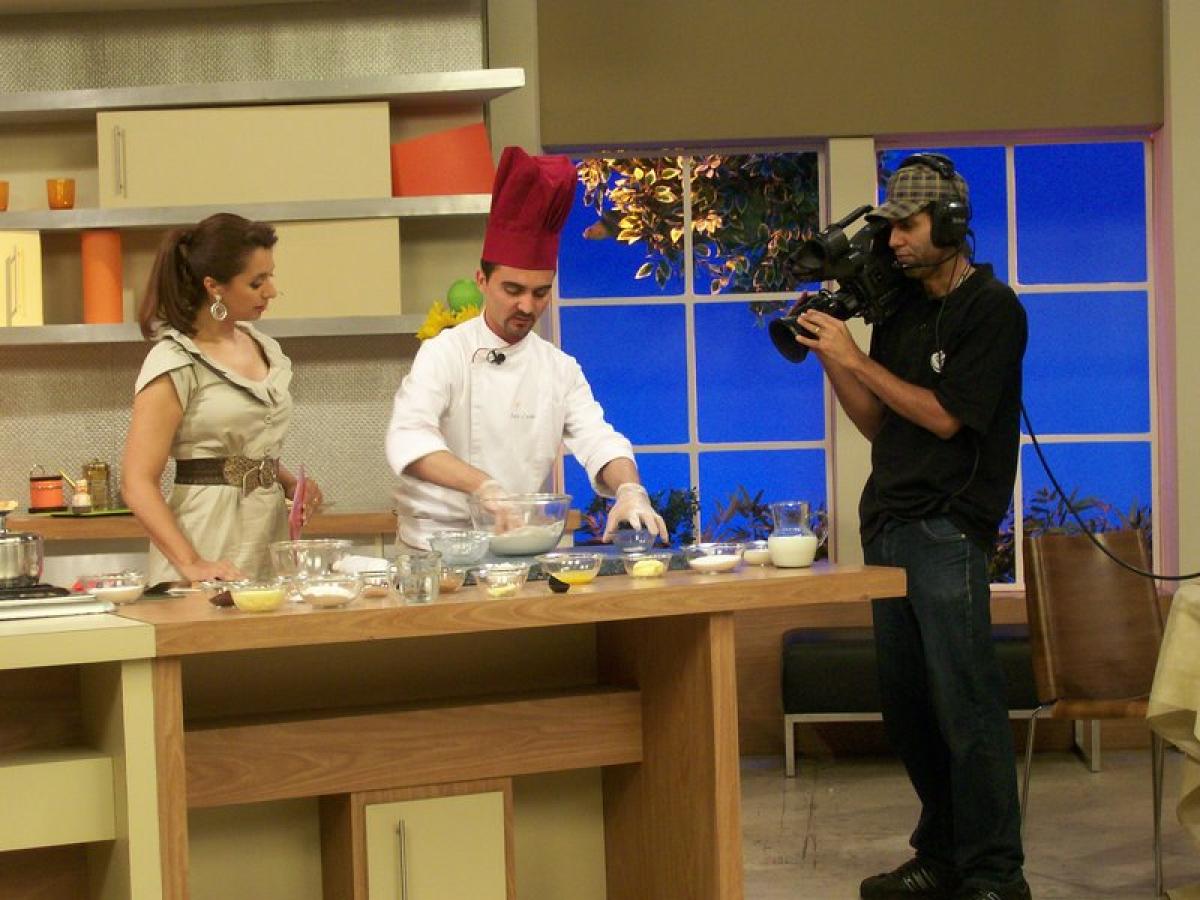 [Chef Moises Ensina Massa Folhada Diferente, serve até pra Pizza!]