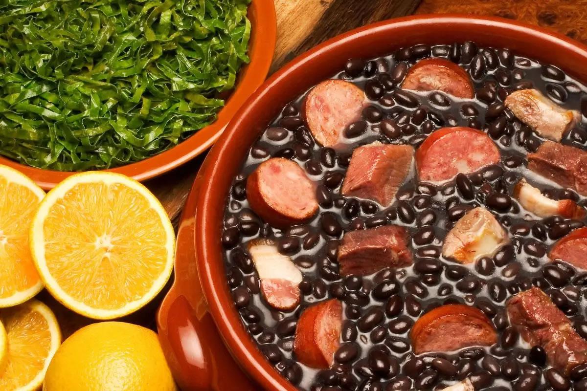 [Feijoada Brasileira – Tradição, Estrutura e Identidade Gastronômica]