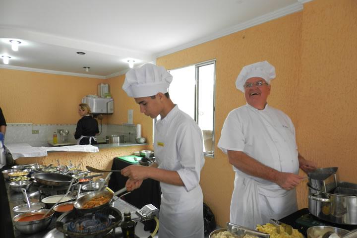 [Buffet de Massas Na Zona Norte]