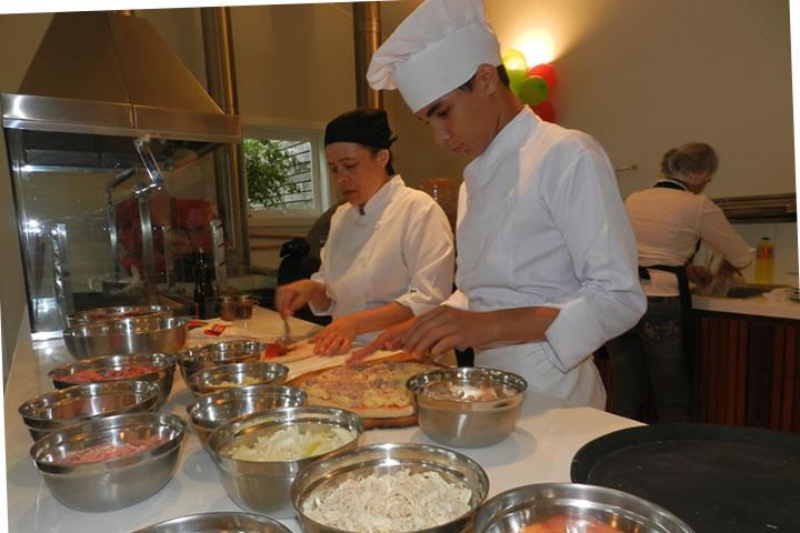 [Buffet de Pizza no Ascendino Reis São Paulo SP]
