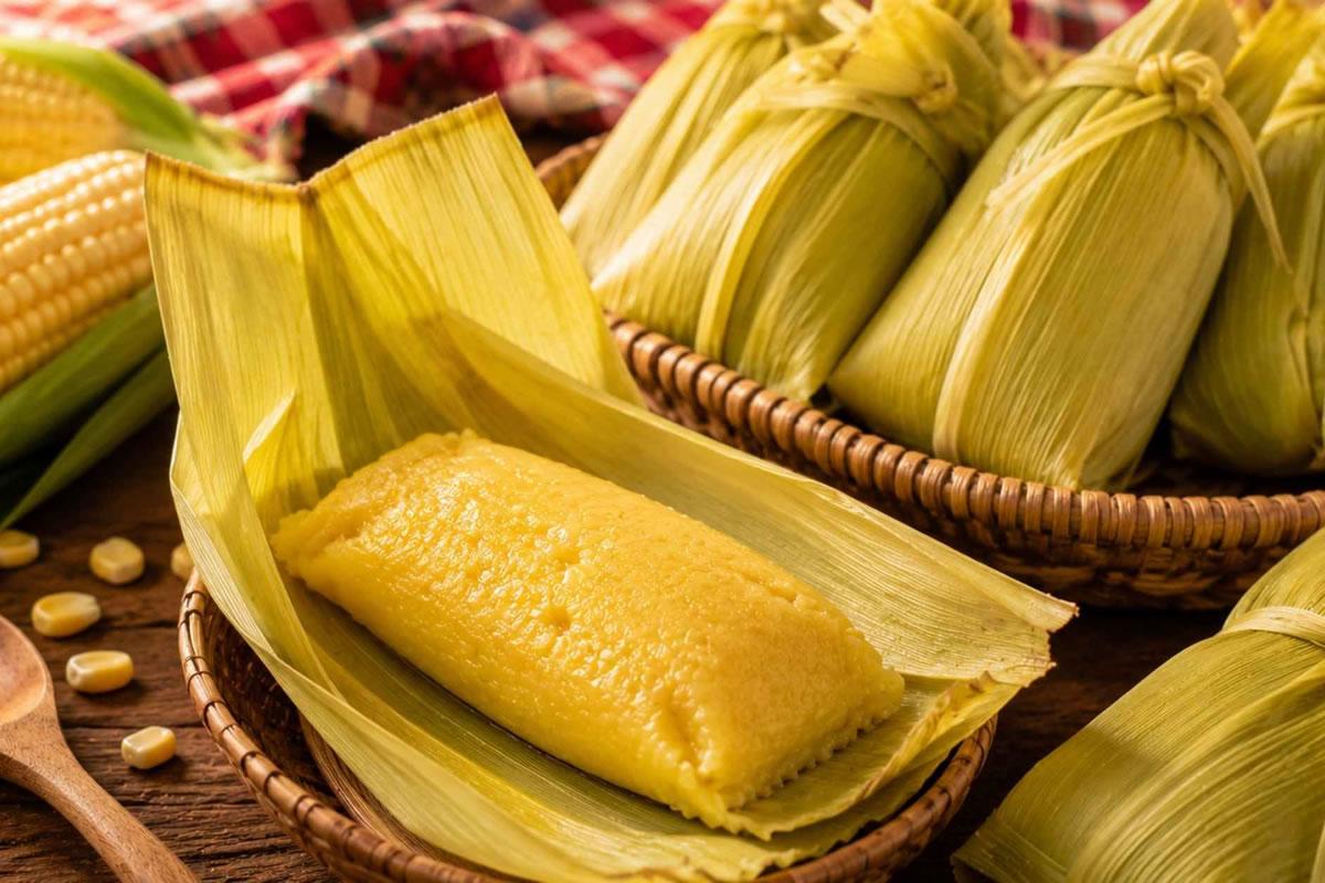 [Pamonha – A Tradição do Milho na Festa Junina]