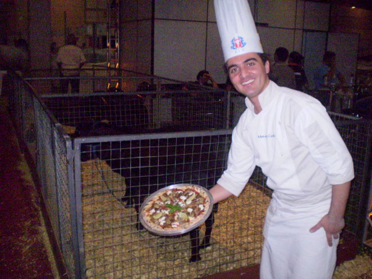 [Pizza de Cordeiro com Chef Moises Costa — Sabores que Contam Histórias na Feinco]